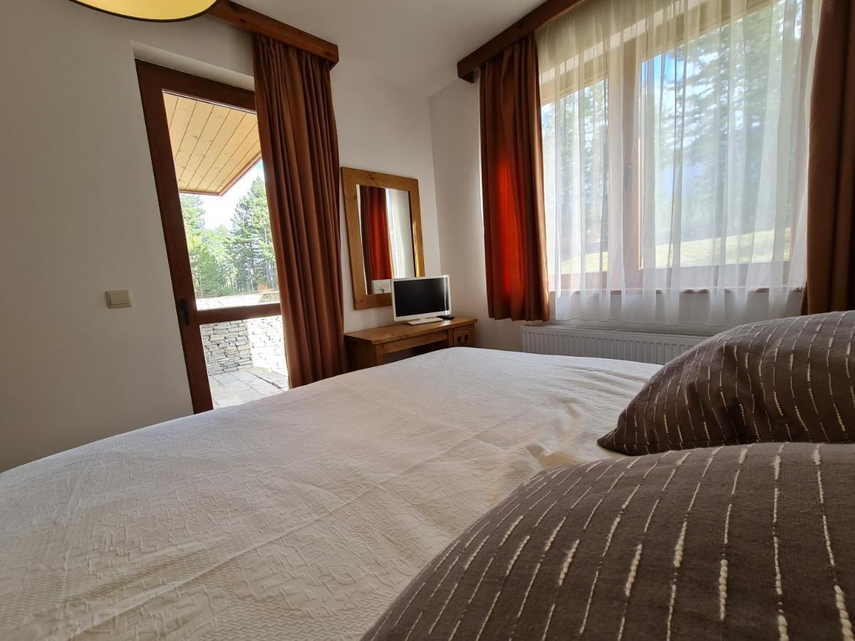 Pirin Golf Apartment Home With Private Garden Bansko Luaran gambar